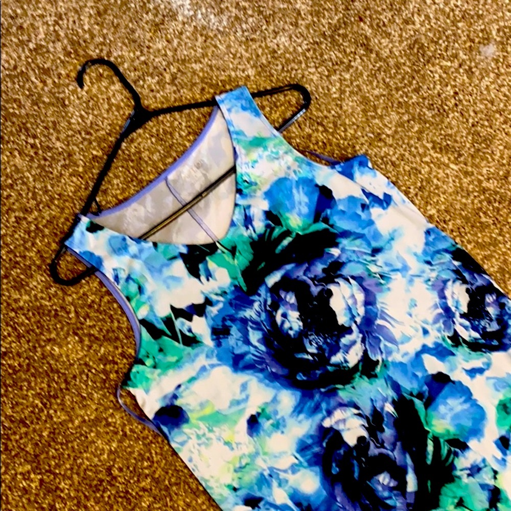 Apt 9 Maxi